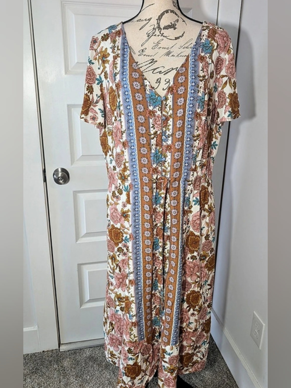 Matilda Jane Floral Maxi Dress in Pink & Blue Size L